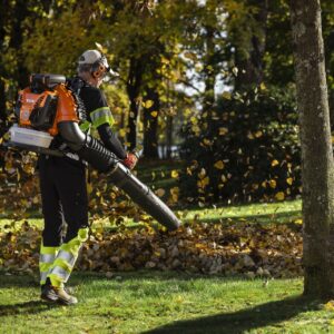 HUSQVARNA 590BTS Laubblaeser