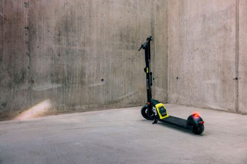 HUSQVARNA SKUTTA Scooter électrique
