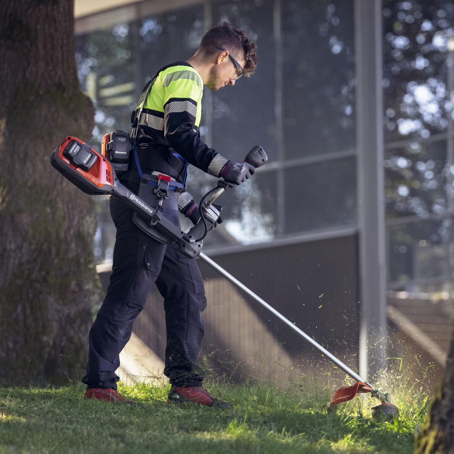 HUSQVARNA_525iRXT_Akku-Freischneider