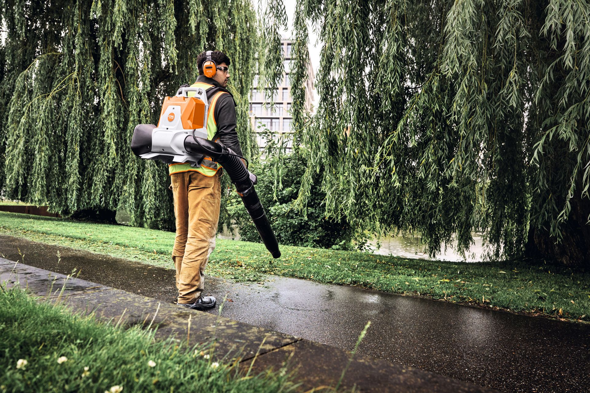 STIHL BRA 200 Akku-Laubbläser