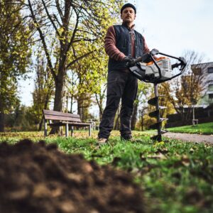 Tarière à batterie STIHL BTA 140