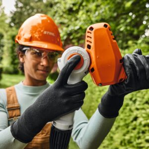 Taille-haie sur perche à batterie STIHL HLA 40