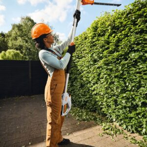 Taille-haie sur perche à batterie STIHL HLA 40