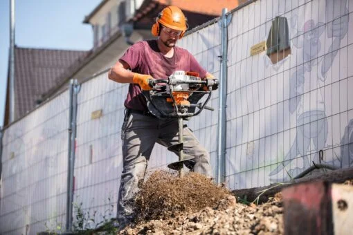 STIHL_BT_131_Taraudeuse de sol