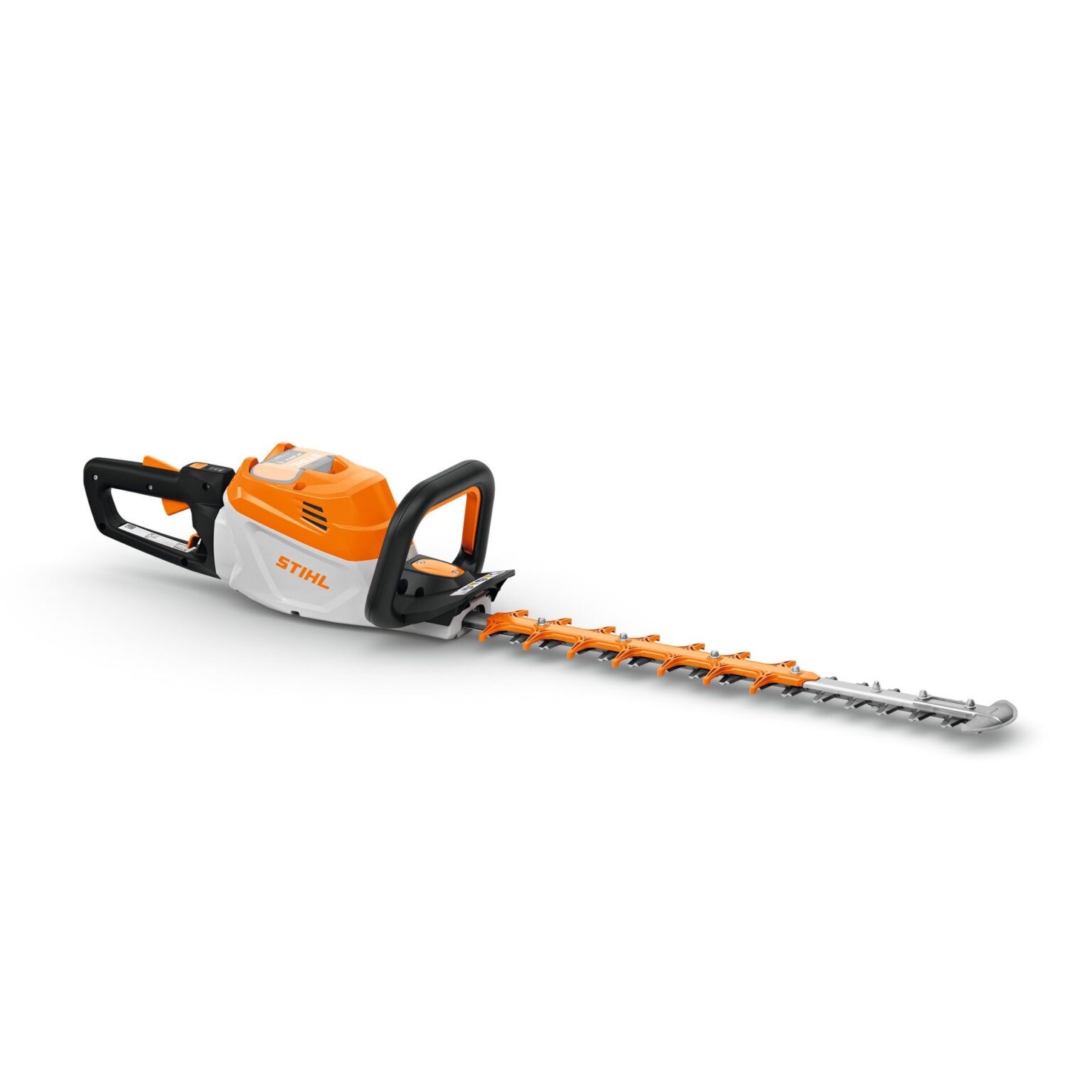 STIHL_HSA_140_R_Akku-Heckenschere_Rueckschnitt