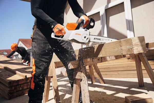 STIHL_MSA_160_Akku-Kettensaege